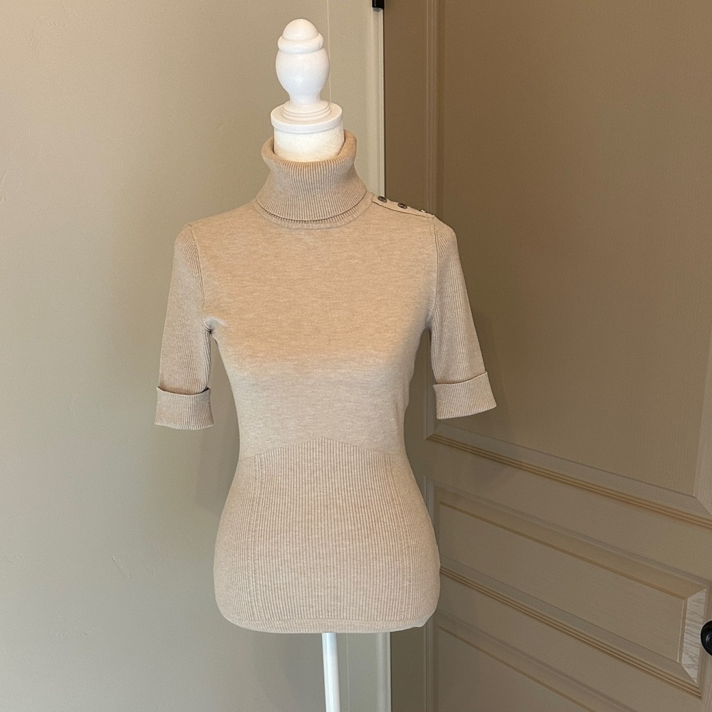 White House Black Market Heather Oatmeal Turtleneck Sweater